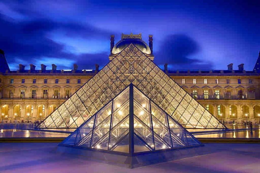 Апартаменты Iconic Location Only 500 Meters To The Louvre Париж Экстерьер фото